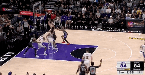 NBA | 杨瀚森前三场场均2分，里夫斯生涯首个50+