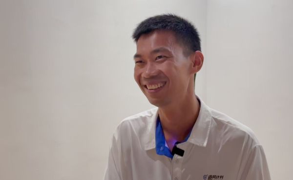 深一度｜他们为乡村足球女孩撑起一片天