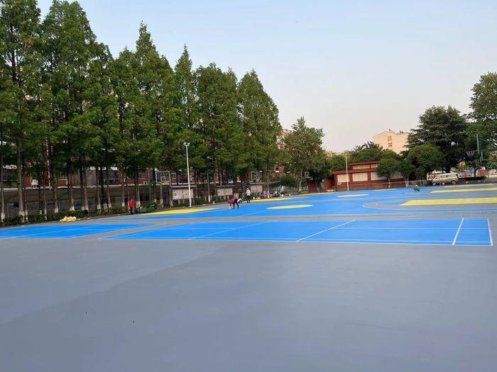 硅PU球场面层：上硬下弹的专业选择